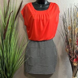 #57 Sweet storm short sleeve, contour, sheath, mini dress size large